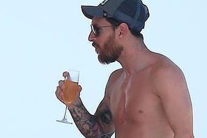 Messi estaba de vacaciones en Ibiza