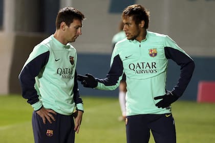 Messi, junto a Neymar, en la práctica de hoy