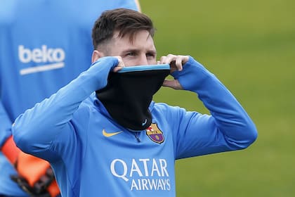 Messi, la gran duda de Barcelona para la final contra River