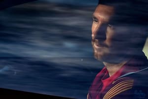 Messi llegó con su familia a Barcelona, 15 valijas y en completo hermetismo