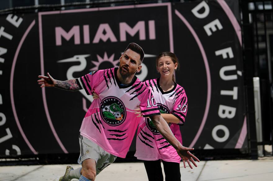 Messi al Inter Miami: ¿dónde se compra y cuánto sale la camiseta? - LA  NACION