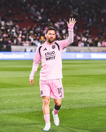 Messi no pudo impedir el triunfo de Los Ángeles FC en la primera fecha de la temporada