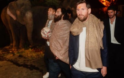 Messi, Suárez y De Paul junto al magnate Anant Ambani