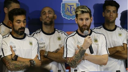 Messi tomó la palabra y anunció la decisión del plantel
