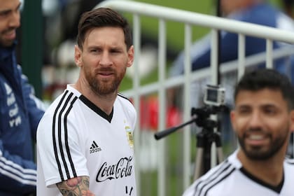 Messi y Agüero en el entrenamiento de hoy