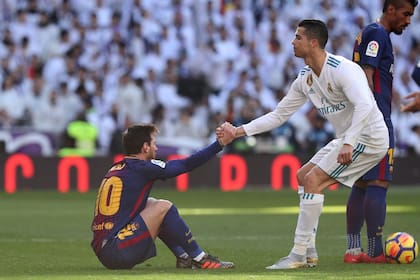 Messi y Cristiano se enfrentaron en 35 ocasiones. Leo ganó 16 y marcó 22 goles contra 10 y 19 tantos del portugués. Igualaron en los 9 restantes