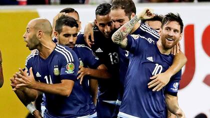 Messi y el festejo de su tiro libre magistral ante Estados Unidos, en junio
