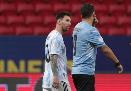 Messi y Suárez en el partido de fase de grupos de la Copa América