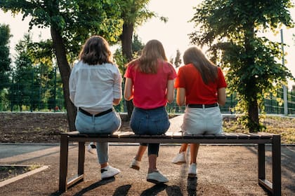 Meta y YouTube perdieron en Los Ángeles un juicio clave que las declara culpables de generar adicción entre menores