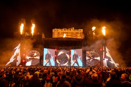 Metallica encendió al público argentino en el Campo de Polo