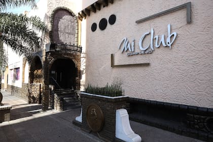 Mi Club, en Cochabamba 249, Banfield, cerró definitivamente