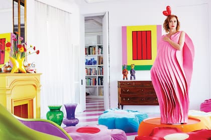 "Mi nueva casa estará al lado, casi arriba de mi tienda. Para que llegues tu y me digan 'mira está acá tu amiga de Buenos Aires y pueda decirles que ya bajo y te vienes a mi casa ahora mismo'"