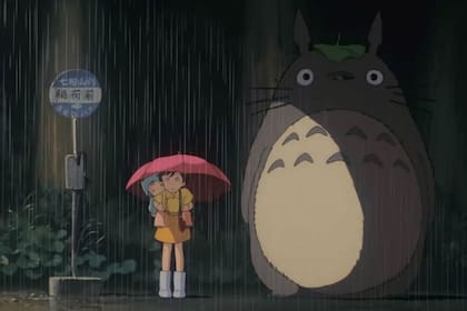 Mi vecino Totoro, uno de las 21 películas que Netflix empezó a incorporar de Studio Ghibli, la legendaria productora japonesa de Hayao Miyazaki. 