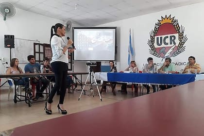 Mia Colussi milita en el radicalismo hace 19 años