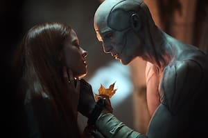 Dónde ver y de qué se trata Frankenstein, nominada a la Mejor película del Oscar 2026