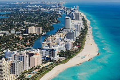 A Miami se consiguen pasajes por $58.000, que son menos de 400 dólares a la cotización del informal