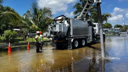 Miami-Dade ha invertido mil millones de dólares en infraestructura de aguas pluviales durante los últimos 33 años