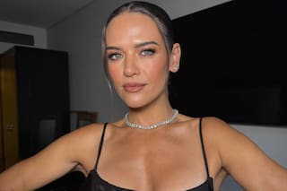 Mica Vázquez debutó como camarera de su restaurante porque no se presentó ninguno de sus empleados