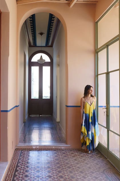 Micaela Suide comenzó su carrera trabajando en marcas de indumentaria, pero lo que la fascina es el mundo textil.