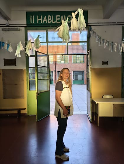 Micaela Villanueva, maestra