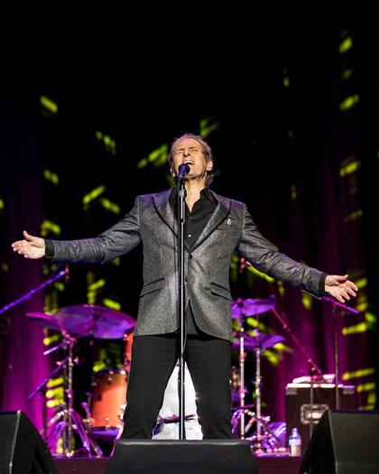 Michael Bolton agradeció a sus fans por el apoyo en esta etapa de su vida