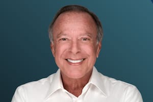 Michael Fernández preside MBF Healthcare Partners, LP, una firma de inversión privada con sede en Coral Gables, Florida