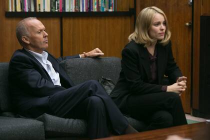 Michael Keaton y Rachel McAdams en Spotlight