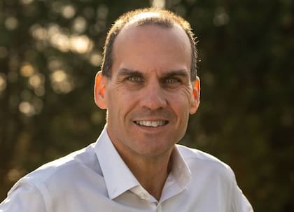 Michael McGuire, el candidato republicano que también llevó un gran caudal de votos