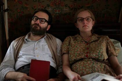 Michael Stuhlbarg y Elisabeth Moss interpretan a Stanley Edgar Hyman, académico y crítico literario, y a Shirley Jackson, la célebre autora de La maldición de Hill House, en sus días en Vermont a comienzos de los años 50.