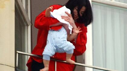 Michael y la foto que recorrió el mundo cuando Blanket era aún un bebé