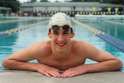 Michel Phelps en su debut a los 15 años en los Juegos Olímpicos de Sídney