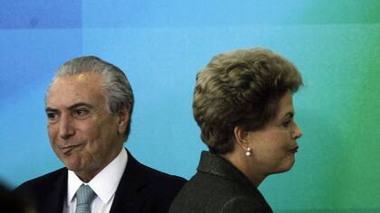 Dilma Rousseff con su vice, Michel Temer
