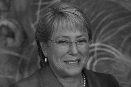 MICHELLE BACHELET Política