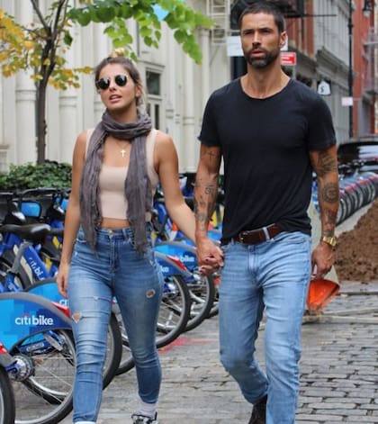 Michelle Renaud y Matías Novoa