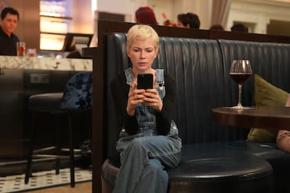 Michelle Williams como Molly en Dying for Sex.