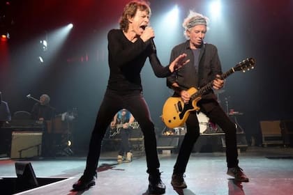 Mick Jagger sigue sorprendiendo sobre el escenario con 79 años