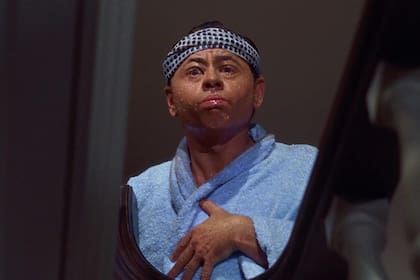 Criticado. Mickey Rooney y su exagerada composición del japonés Yunioshi en el film Muñequita de lujo