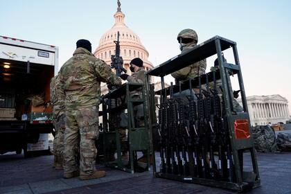 Guardia Nacional se despliega en Washington con armas ante posibles protestas violentas en el Capitolio