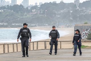 Alerta roja por tsunami en Chile: evacuaciones en varias regiones del país y clases suspendidas en las zonas costeras