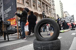 El Gobierno pidió “sensatez” para destrabar el conflicto por los neumáticos