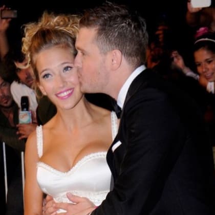 Mientras se realizaba la boda, delincuentes ingresaron a la casa de la familia de la novia y se llevaron televisores y algunos objetos de valor (Foto: Instagram @michaelbuble)