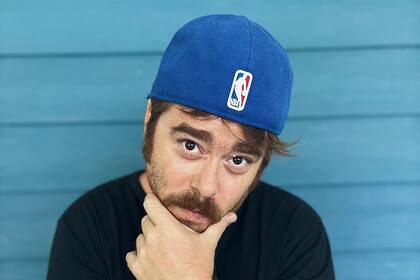 Migue Granados: el humor, el básquet, las entrevistas y las ganas de volver a la radio