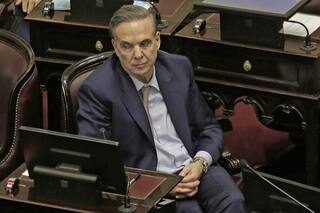 Pichetto busca evitar más fugas en el bloque para no perder poder en la Justicia