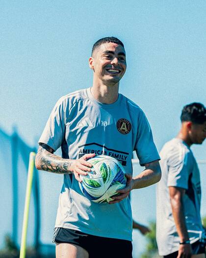 Miguel Almiron, el mediocampista del Atlanta United que intercambió camiseta con Lionel Messi