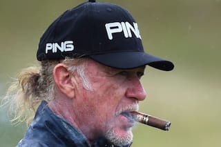 Golf: "el hombre del puro", una leyenda viviente que batió un récord en Europa