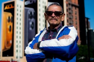 La historia del latino que ganó el premio de "Orgullo mexicano" en Los Ángeles: llenó la ciudad de coloridos murales