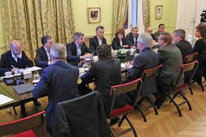 Miguel Ángel Pichetto participa de la reunión de gabinete en Casa Rosada