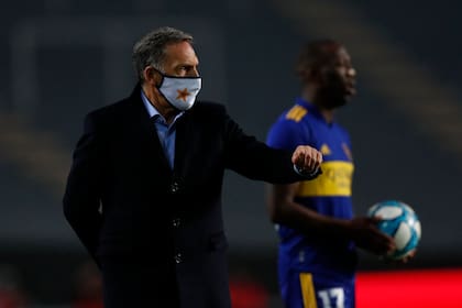 Miguel Angel Russo armó el nuevo Boca sin Alan Varela