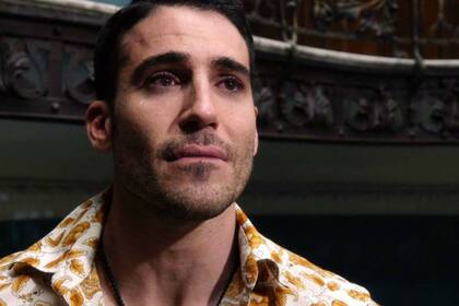 Miguel Ángel Silvestre como Lito Rodriguez