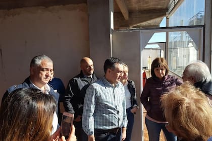 Miguel Calvete, Alejandro Finocchiaro y Patricia Bullrich durante la campaña de Cambiemos de 2017 en La Matanza